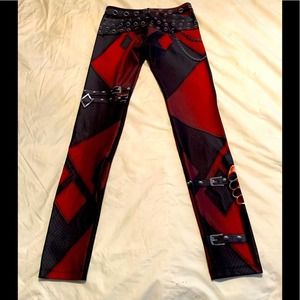 WOMENS POPRAGEOUS DEADPOOL THEME ATHLETIC LEGGINGS SIZE SMALL NICE